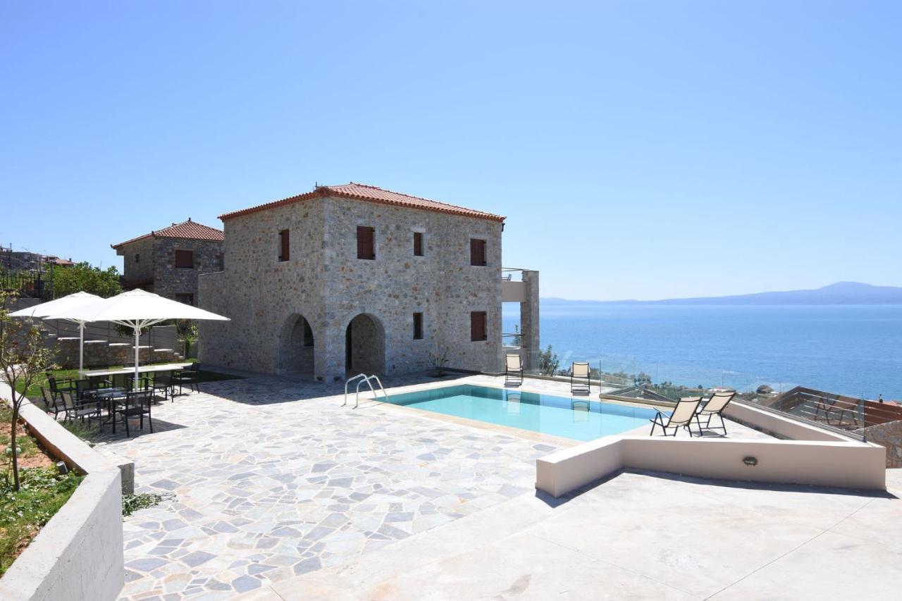 Villa Dafni - Infinite Sea Vistas With Private Pool Kalamata Luaran gambar